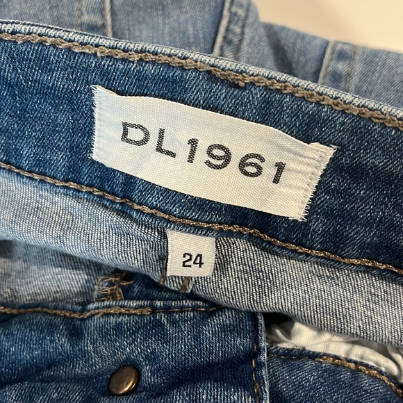 DL1961 Margaux Stealth Distressed Instaculpt Ankle Skinny Jeans - Picture 10 of 11